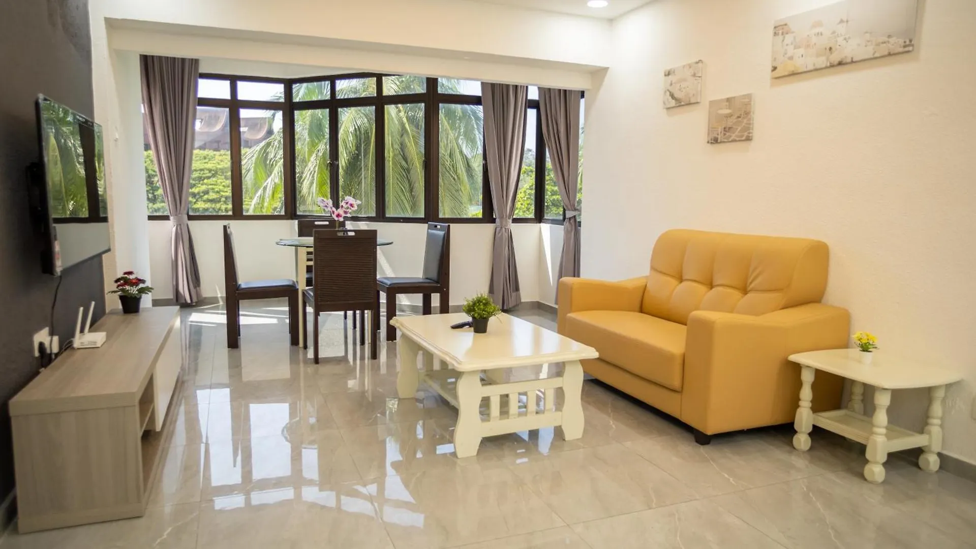Sri Sayang Seaview Holiday Home باتو فيرينغي شقة