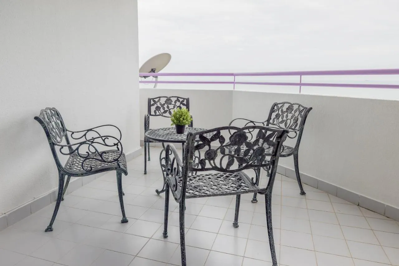 Sri Sayang Seaview Holiday Home Batu Ferringhi 0*,